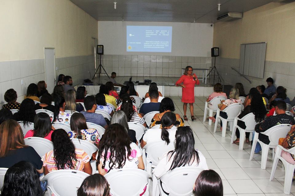 ATIVIDADE DE FORMACAO DE PROFESSORES - 2019.jpg